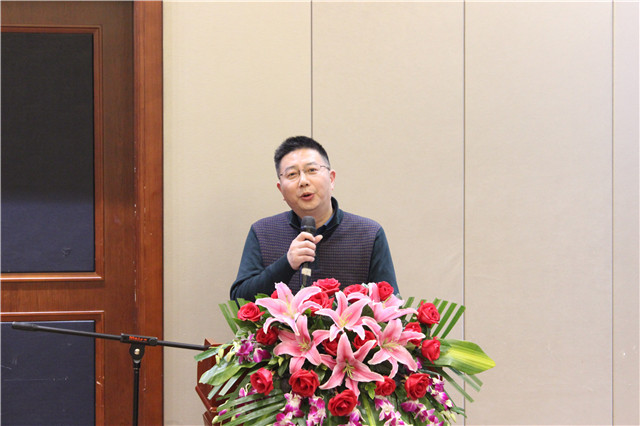 14·ÉÇò¹«Ë¾¸±×Ü˾Àí³½¡1